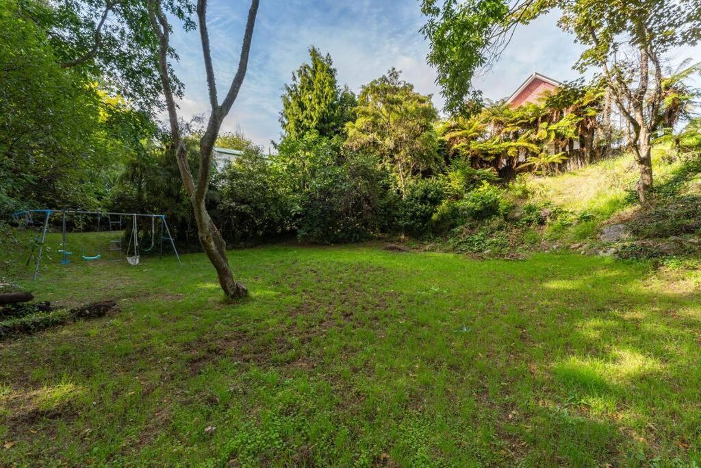 Villa Charming Hideaway Lago Lago Taupo Exterior foto